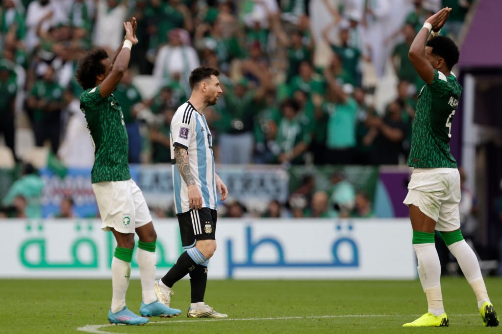 Cầu thủ Saudi Arabia hả hê cà khịa Messi 5
